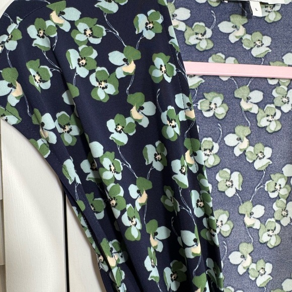 NWT Lark & Ro Womens Cap Sleeve Wrap Floral Navy & Green Dress Size L - Picture 3 of 5